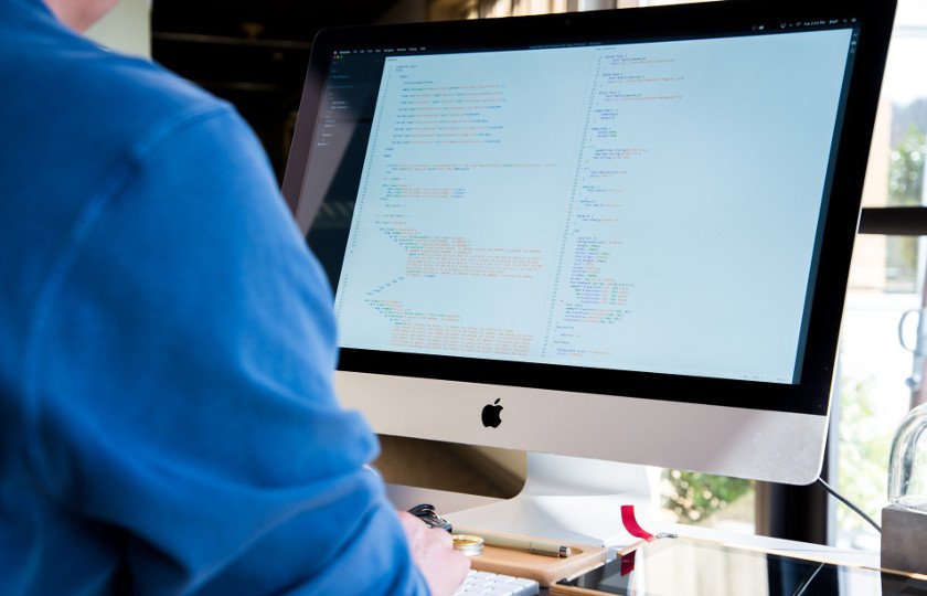 Titelmotiv - 9 Dinge die Sie ueber GitHub.com wissen sollten - Blogartikel im Host Europe Blog