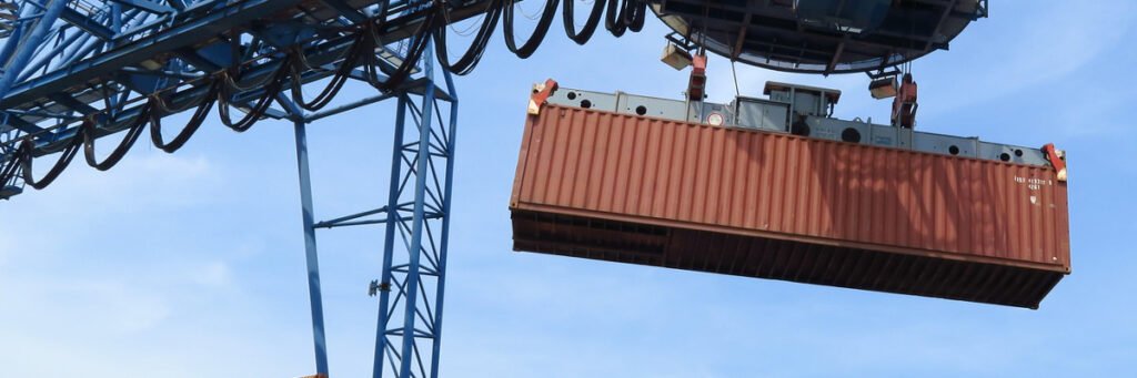 Titelmotiv - Wird Docker schon bald Virtual Machines ersetzen