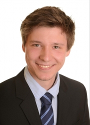 Simon Holthausen
